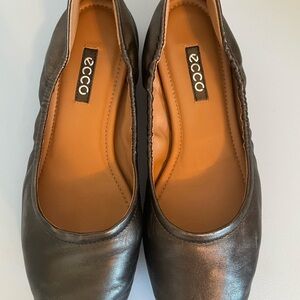 ECCO Women's Black Leather Flats